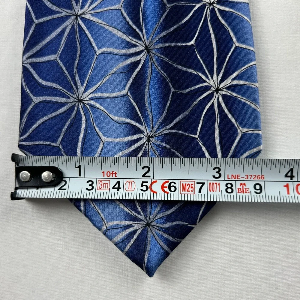 J. Garcia Silk Tie Aztec‎ Objects Blue Geometric Pattern Made USA Mens